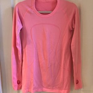 Long sleeve lululemon shirt